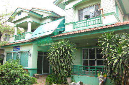 บ้านเดี่ยว 2 ชั้นหมู่บ้านมัณฑนา-รังสิต