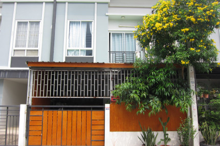 หมู่บ้านเพอร์เฟค โซน (รังสิต-บางพูน)